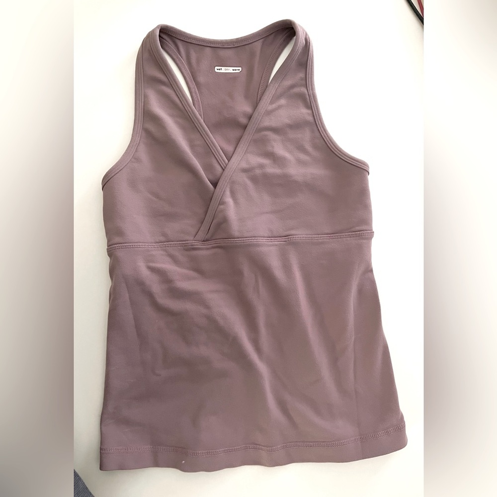 Lululemon Deep V Tank EUC Size 4 Heathered Lilac color - no pads